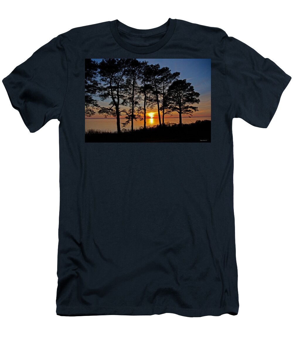 Newport News T-Shirt featuring the photograph James River Sunset by Suzanne Stout