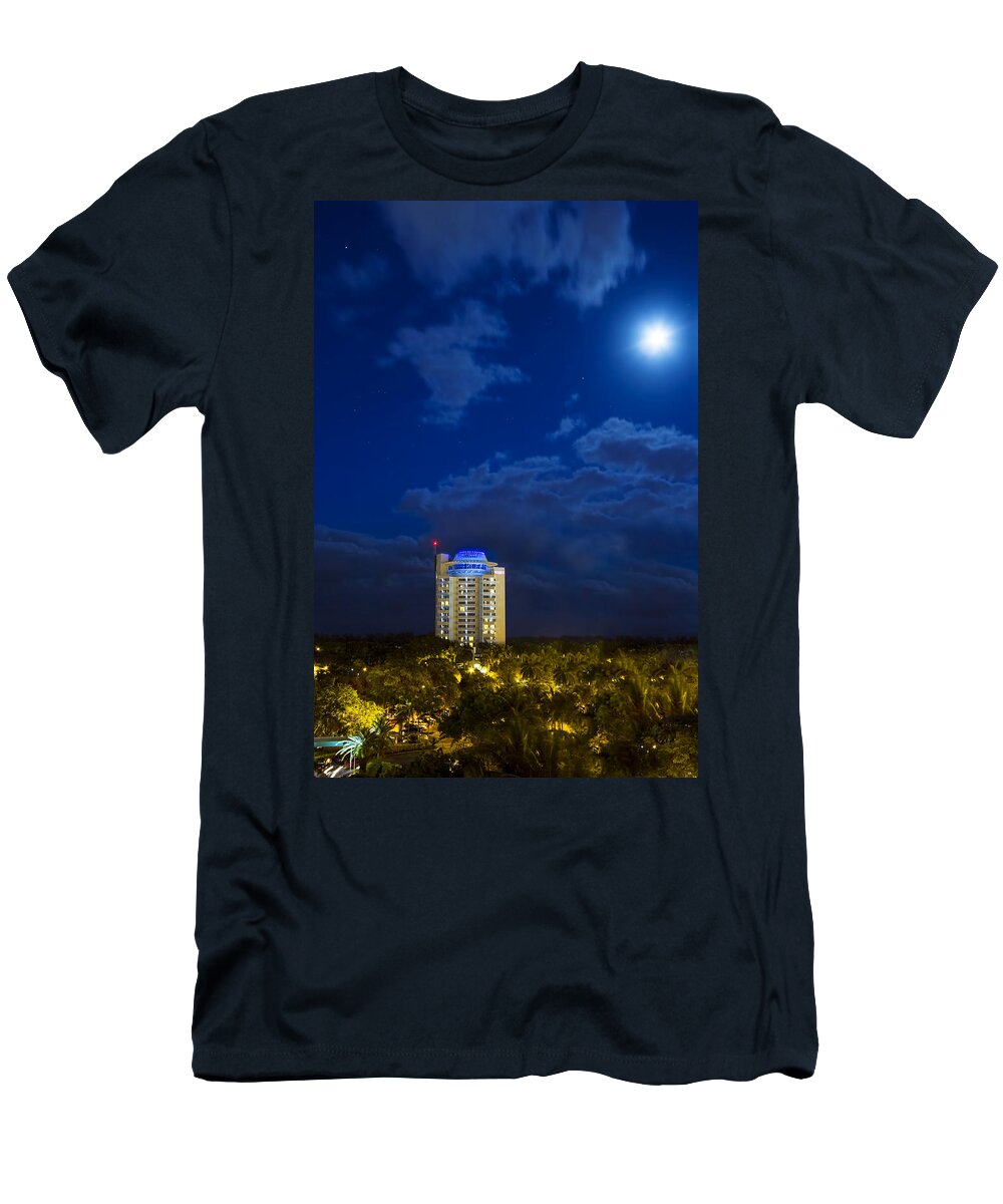 Ft. Lauderdale T-Shirt featuring the photograph Moon Over Ft. Lauderdale by Mark Andrew Thomas