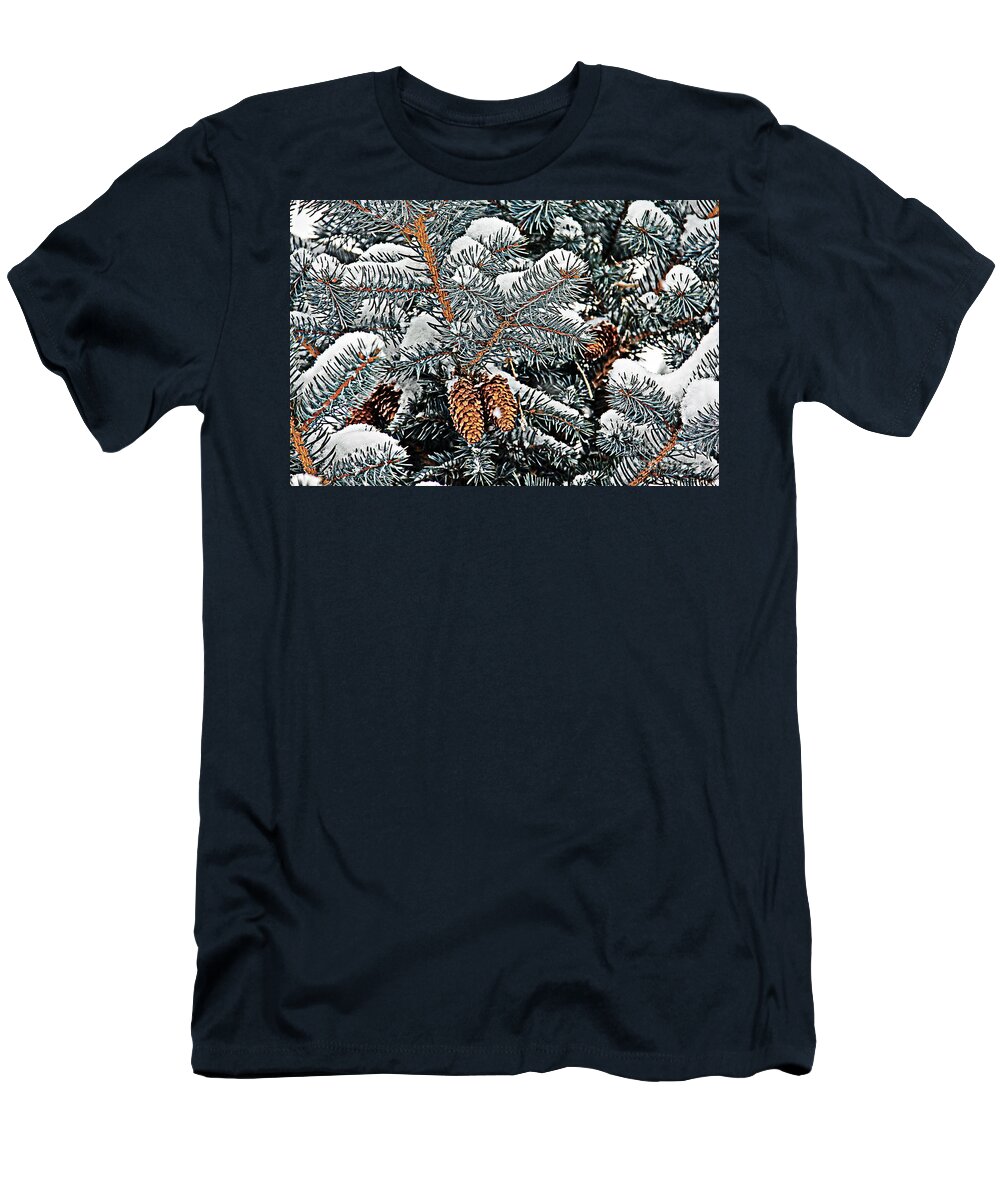 Colorado T-Shirt featuring the photograph White Christmas by Bob Hislop