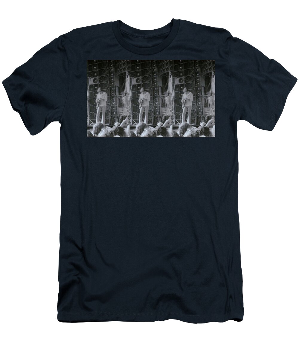 Seven T-Shirt featuring the photograph Bob Weir Grateful Dead 74 DSM IA by Tim Donovan