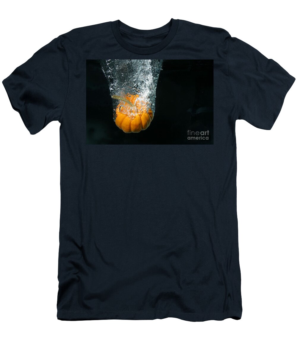 Squash T-Shirt featuring the photograph Squash Falling Into Water by Ted Kinsman