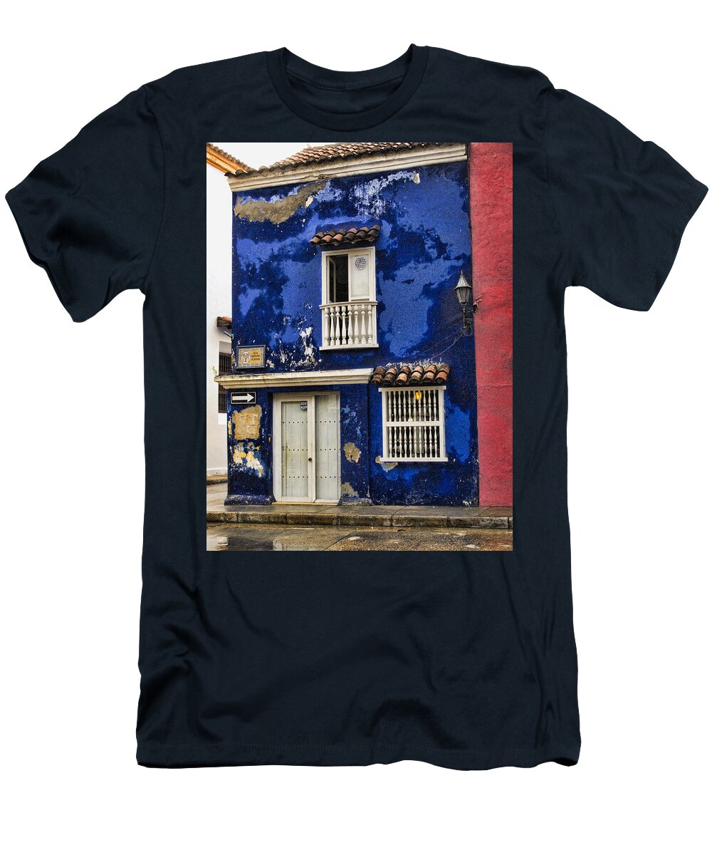 Cartagena T-Shirt featuring the photograph Colonial buildings in old Cartagena Colombia #3 by David Smith