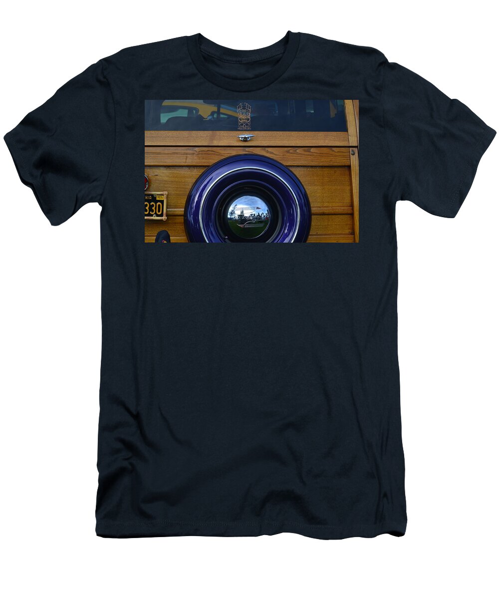  T-Shirt featuring the photograph Woodie by Dean Ferreira