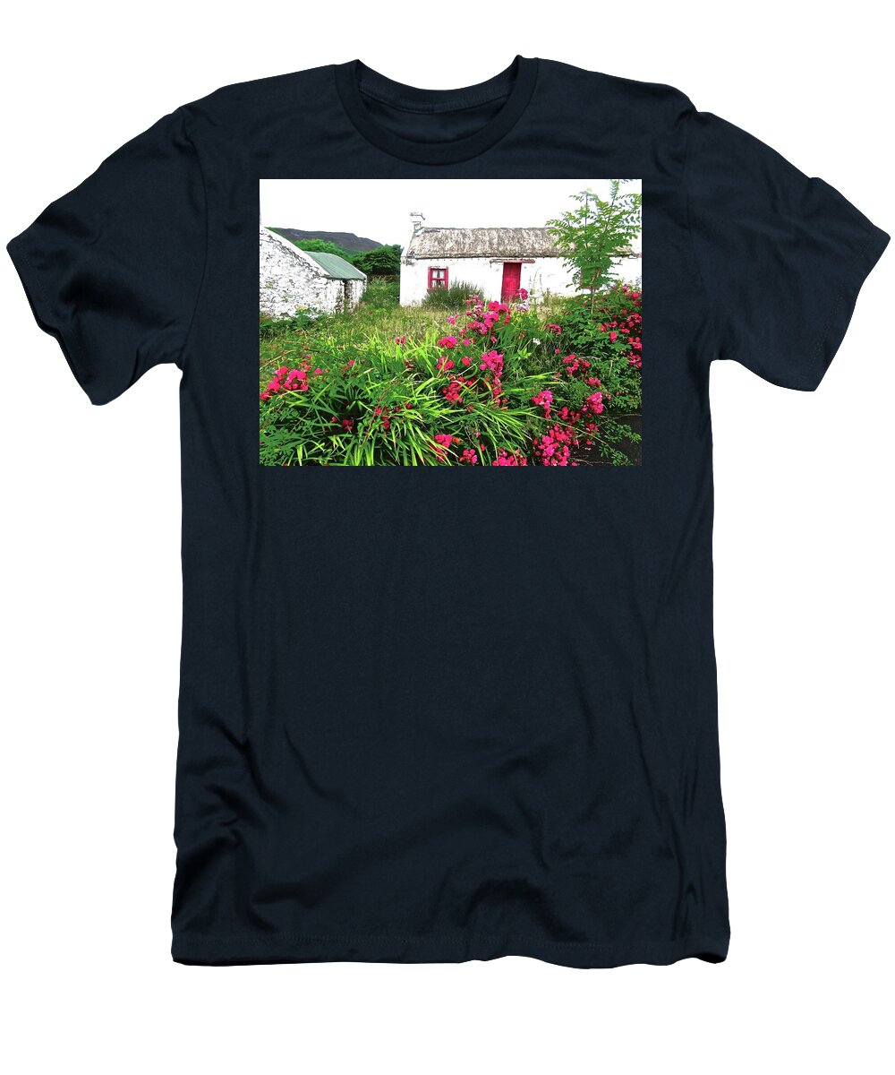 House T-Shirt featuring the photograph Abandoned House by Stephanie Moore