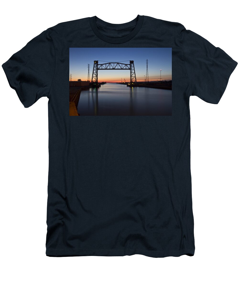 Chicago T-Shirt featuring the photograph Industrial River Scene At Dawn by Sven Brogren
