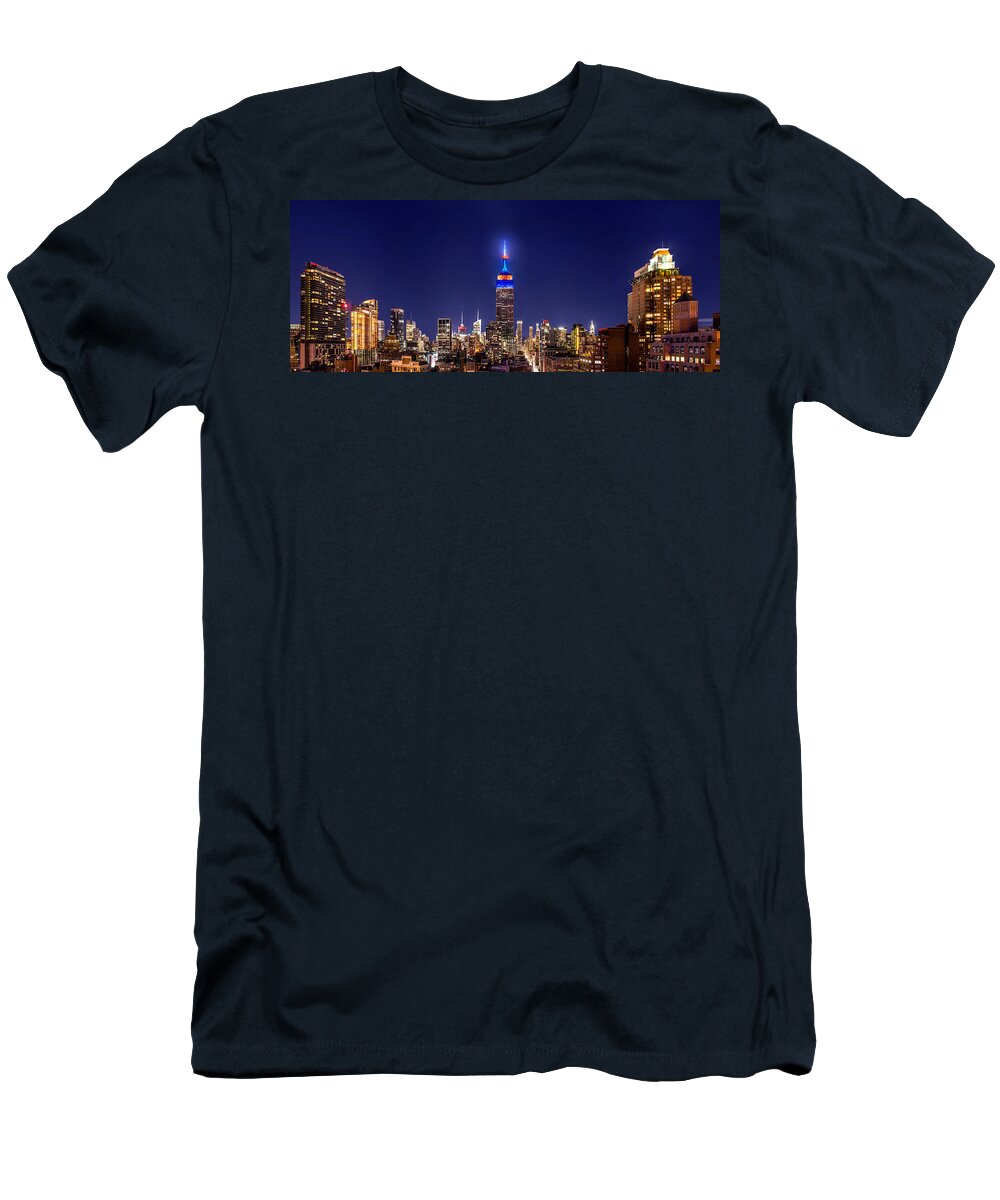 Empire State Building T-Shirt featuring the photograph Mets Dominance by Az Jackson