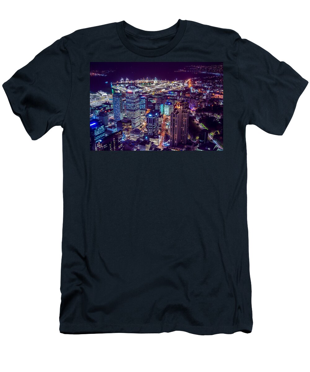 Auckland T-Shirt featuring the photograph Night in the city by Martin Capek