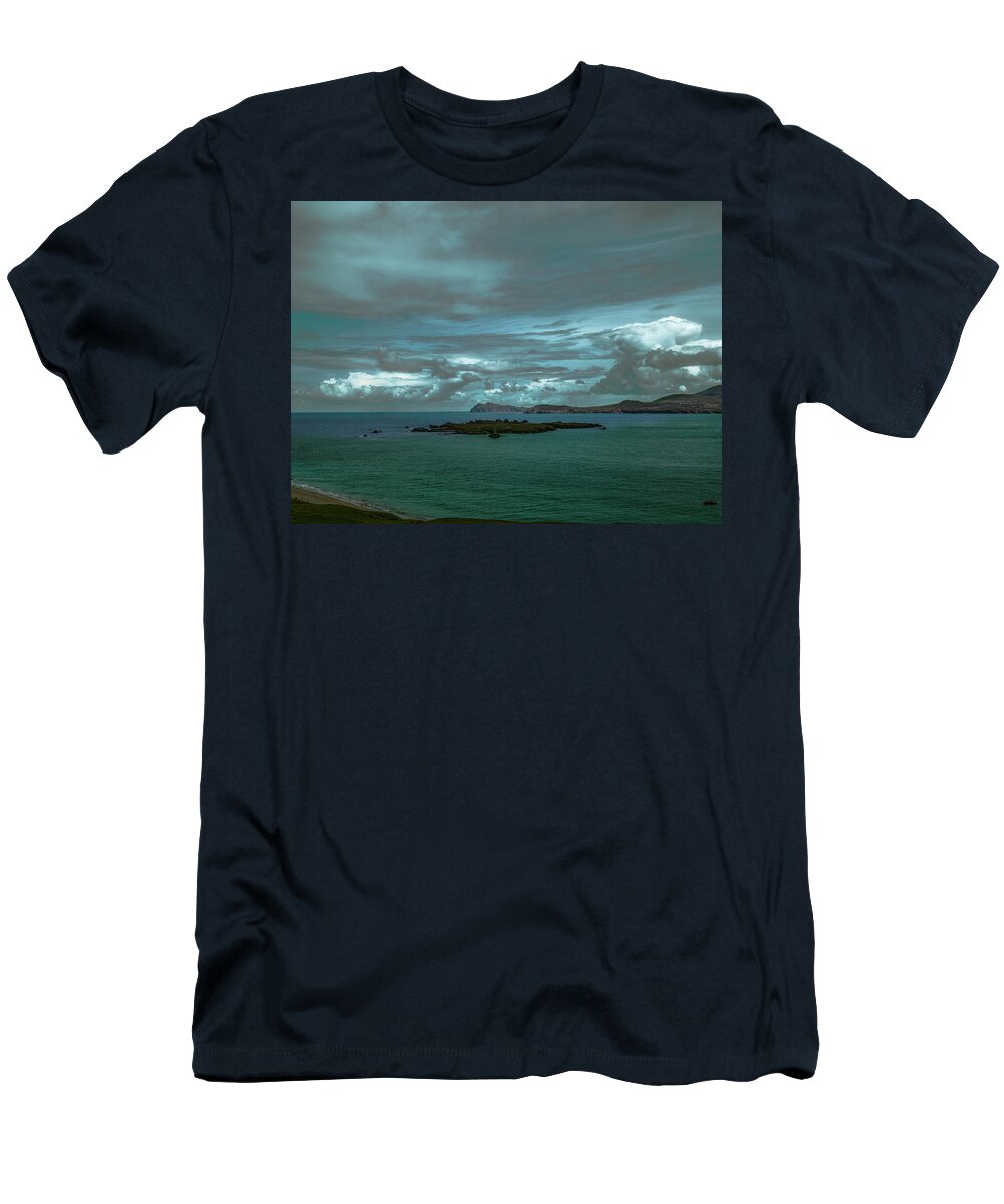 Sea T-Shirt featuring the photograph Sea and sky. by Leif Sohlman