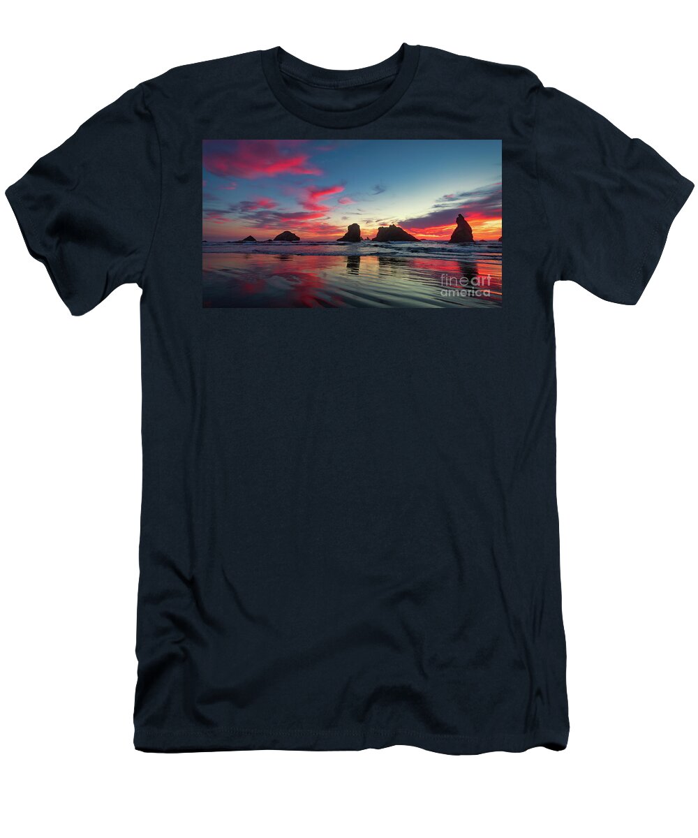 Bandon Beach T-Shirt featuring the photograph Sunset On Bandon Beach by Doug Sturgess