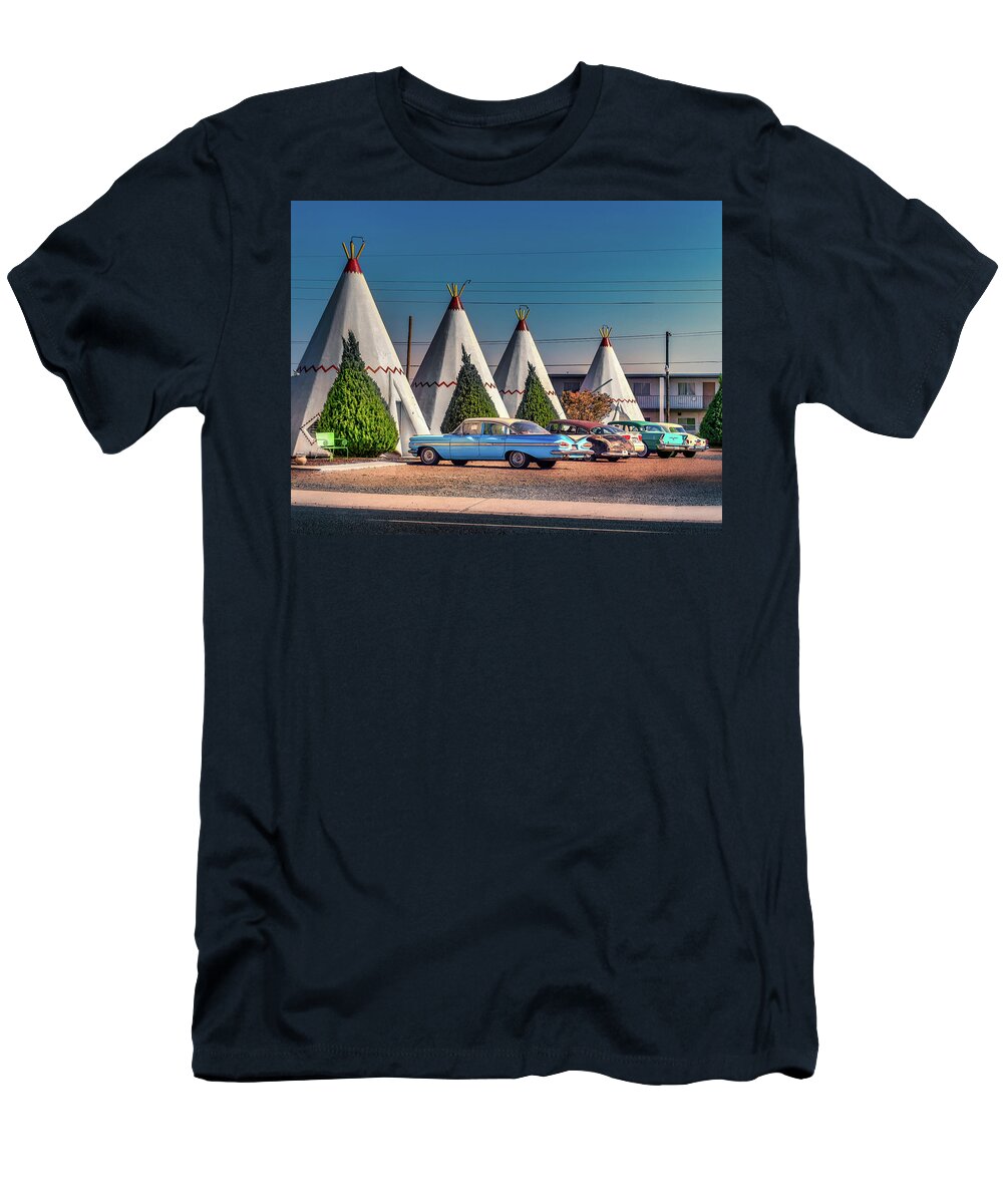 Holbrook T-Shirt featuring the photograph Wigwam Motel Park by Micah Offman