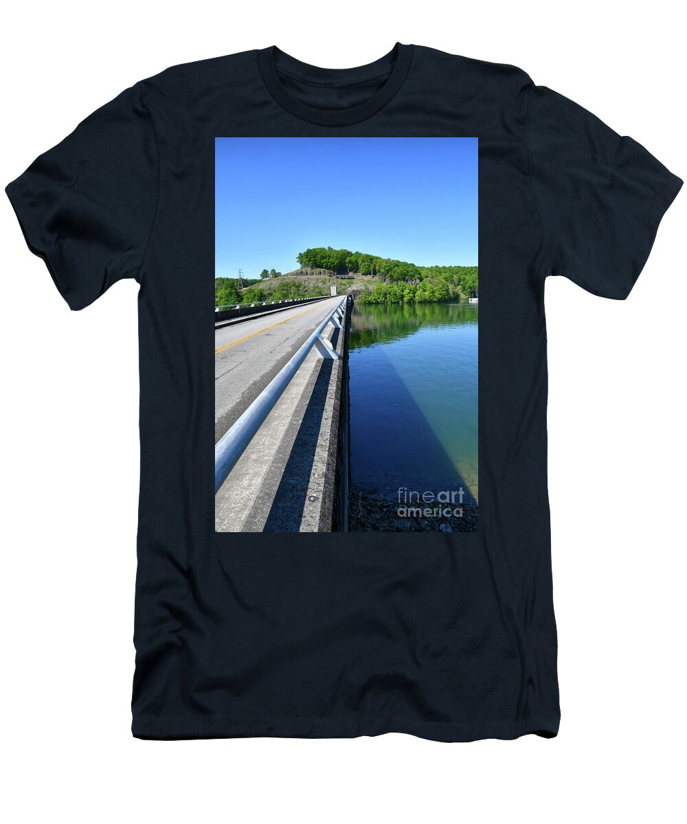 Norris Dam T-Shirt featuring the photograph On The Road 16 by Phil Perkins