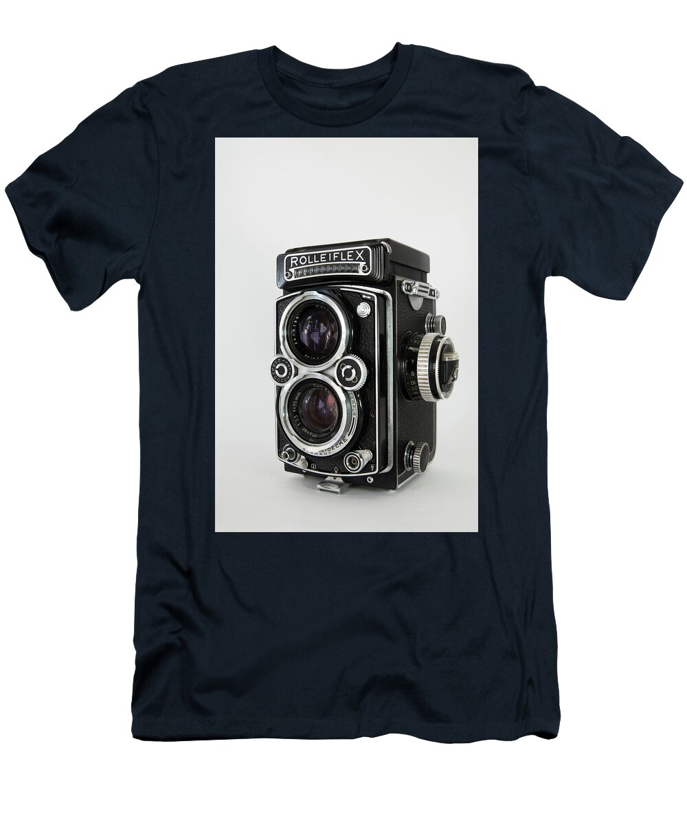 120 T-Shirt featuring the photograph Rolleiflex 3.5 C type K4C #1 by RicardMN Photography