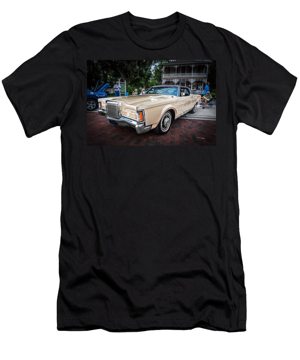 1971 Lincoln T-Shirt featuring the photograph 1971 Lincoln Continental Mark III Painted by Rich Franco