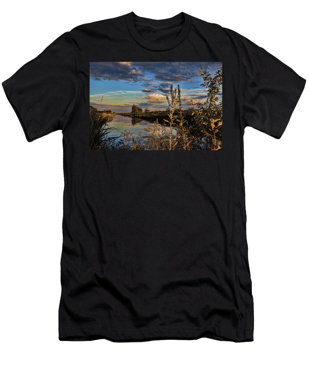 Mead Wildlife Area T-Shirt featuring the photograph Late Afternoon in the Mead Wildlife Area by Dale Kauzlaric