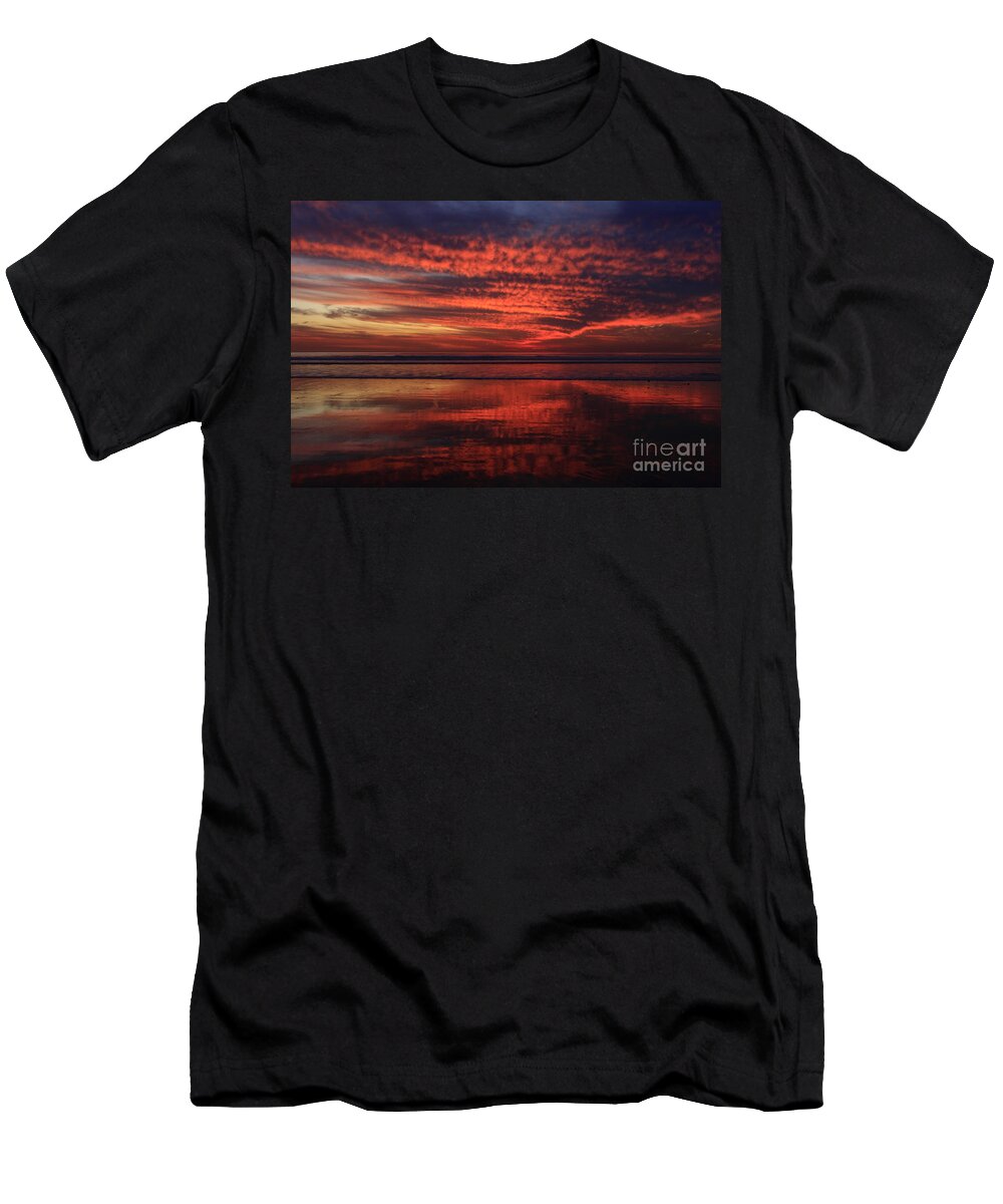 Landscapes T-Shirt featuring the photograph Cardiff Afterglow by John F Tsumas