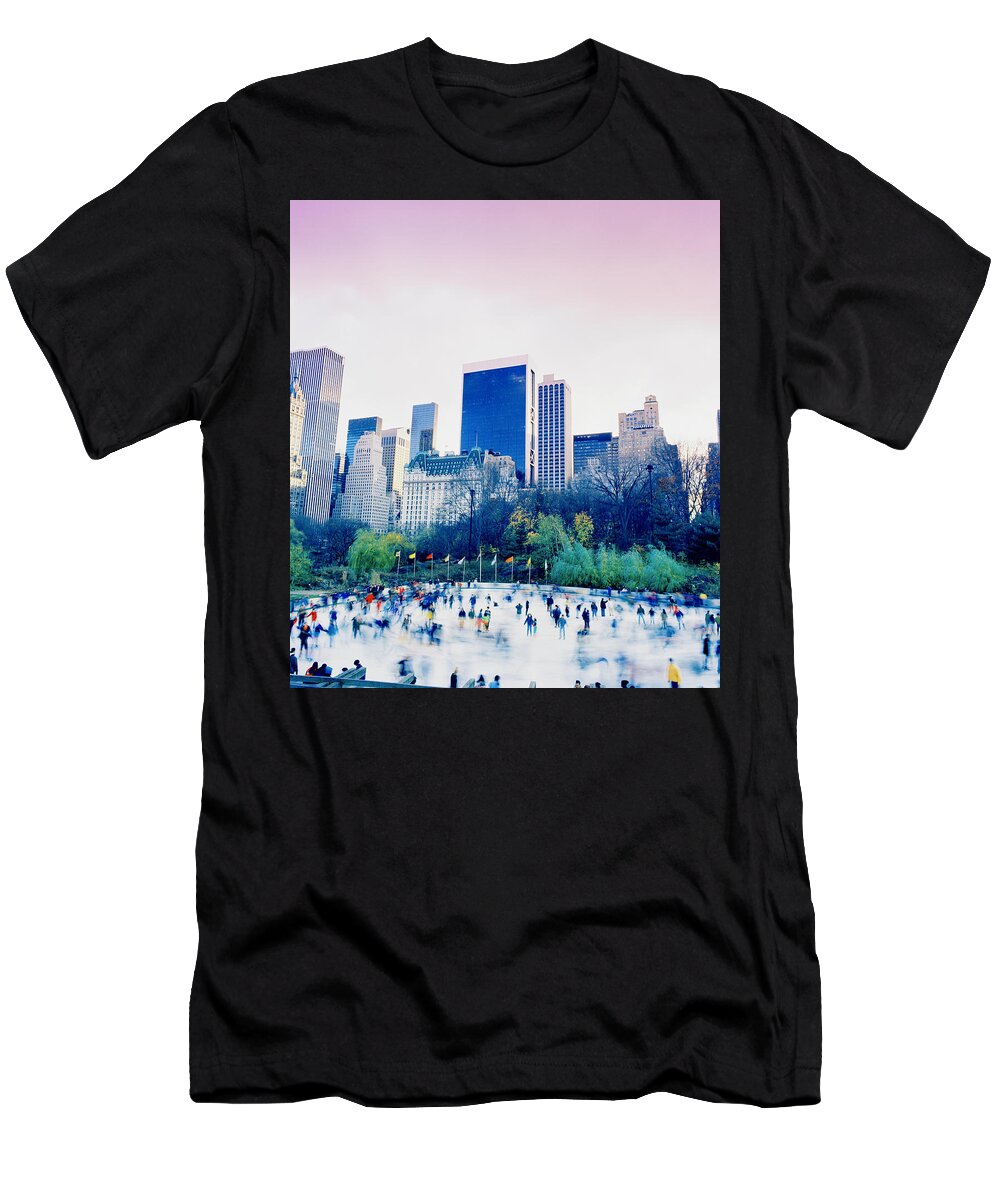 New York T-Shirt featuring the photograph New York In Motion by Shaun Higson