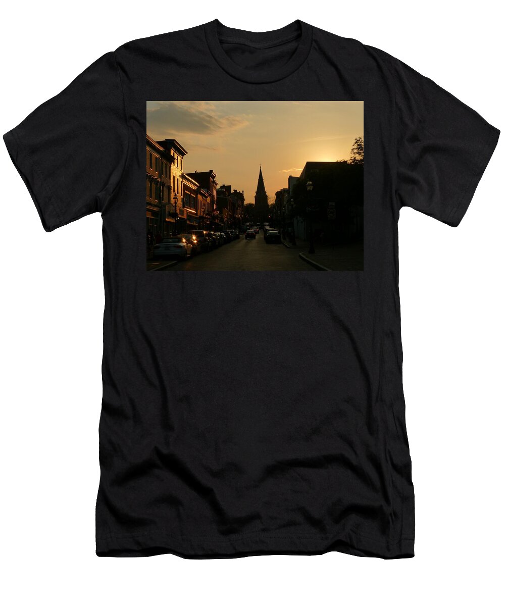 Annapolis T-Shirt featuring the photograph Dusk in Annapolis by Jennifer Wheatley Wolf