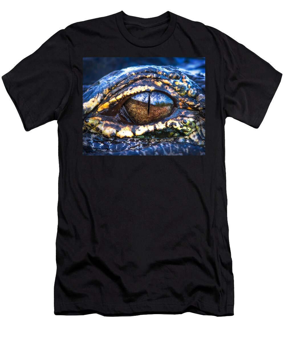 Alligator T-Shirt featuring the photograph Eye of the Dragon by Mark Andrew Thomas