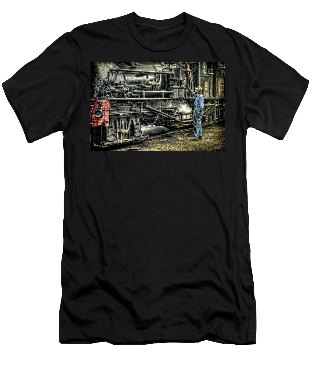 Lima Locomotive Works T-Shirt featuring the photograph Final Inspection by Ken Smith