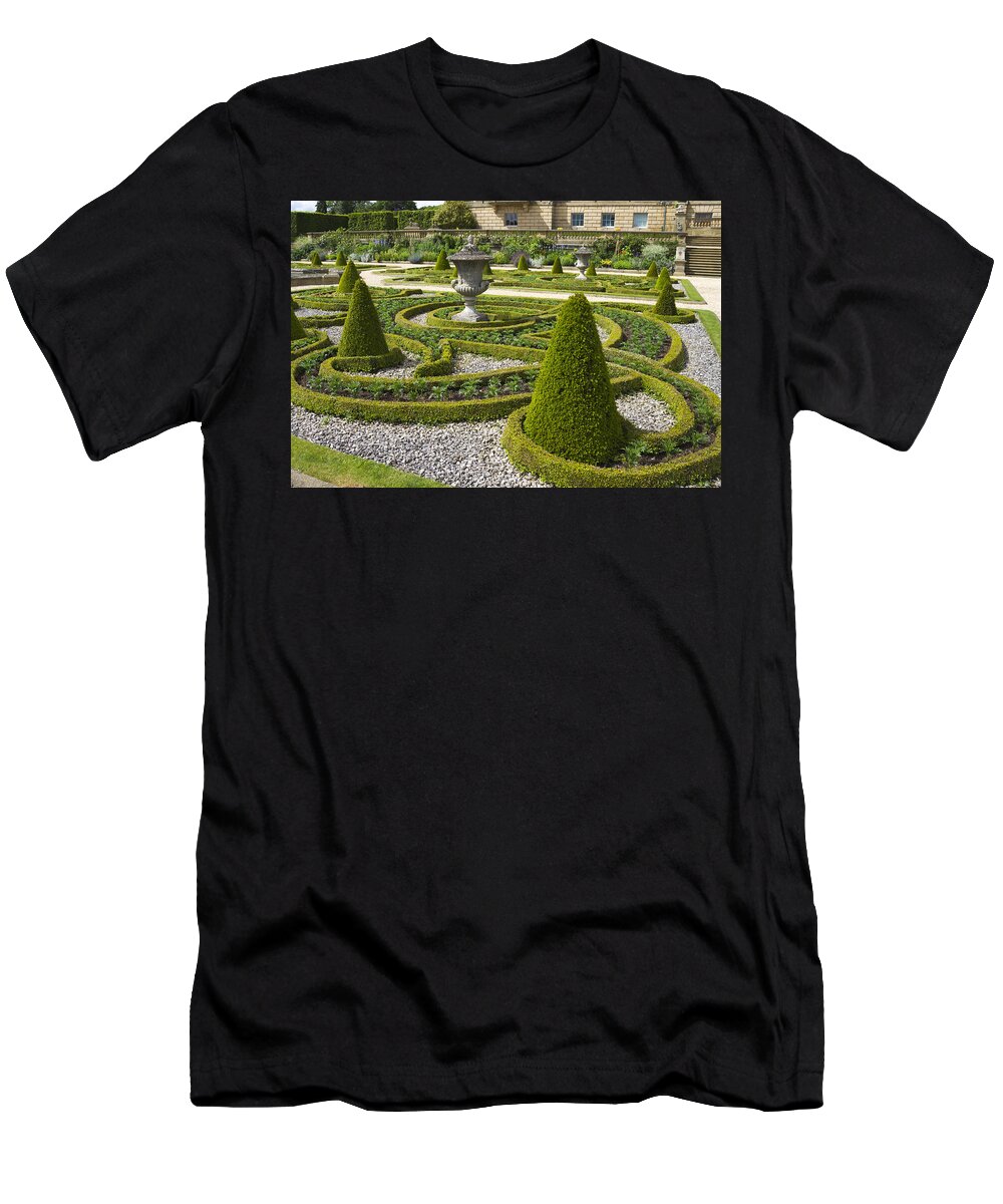 Garden T-Shirt featuring the photograph Formal gardens - 9 by Chris Smith