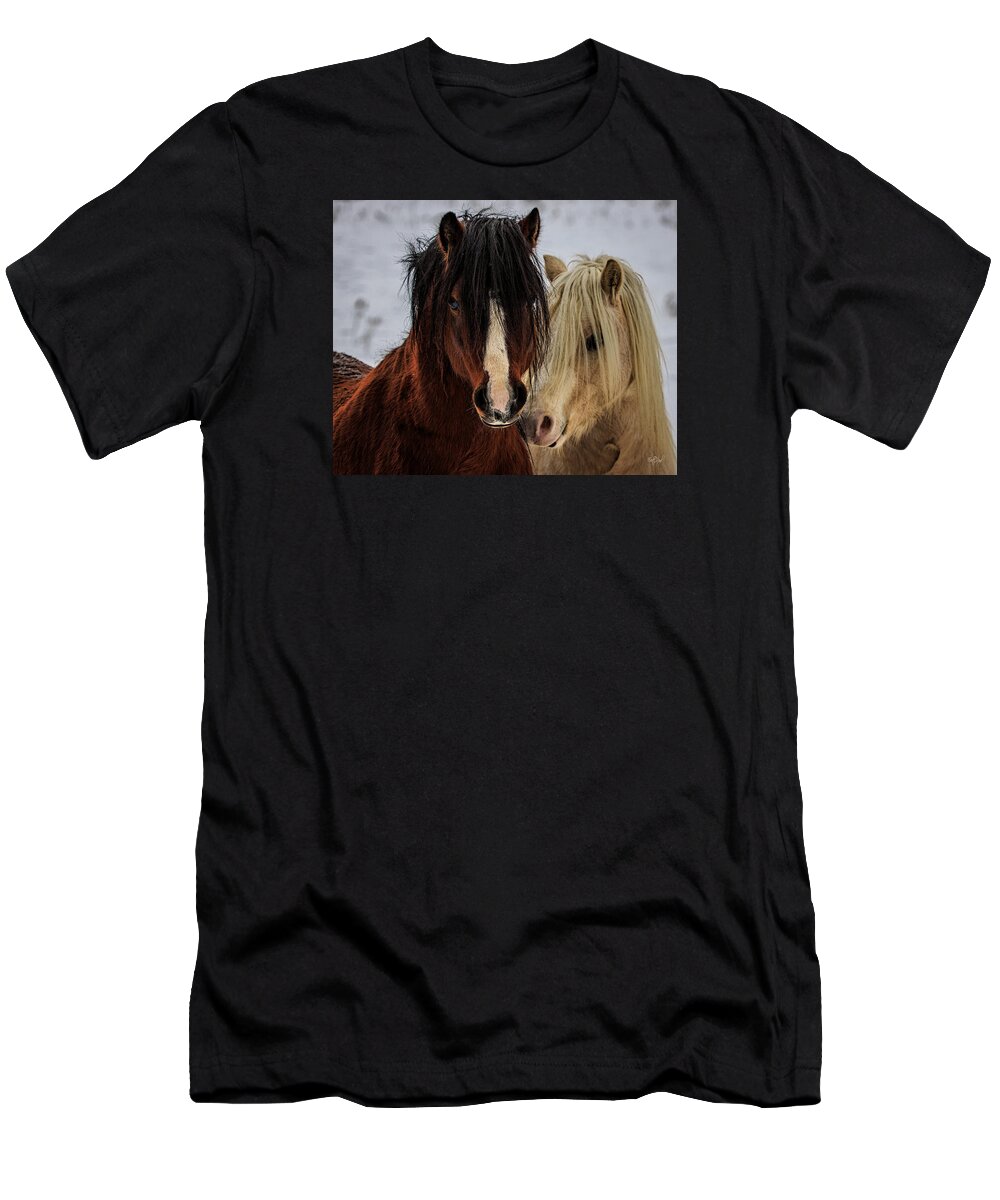 Horse T-Shirt featuring the photograph Good Friends by Everet Regal