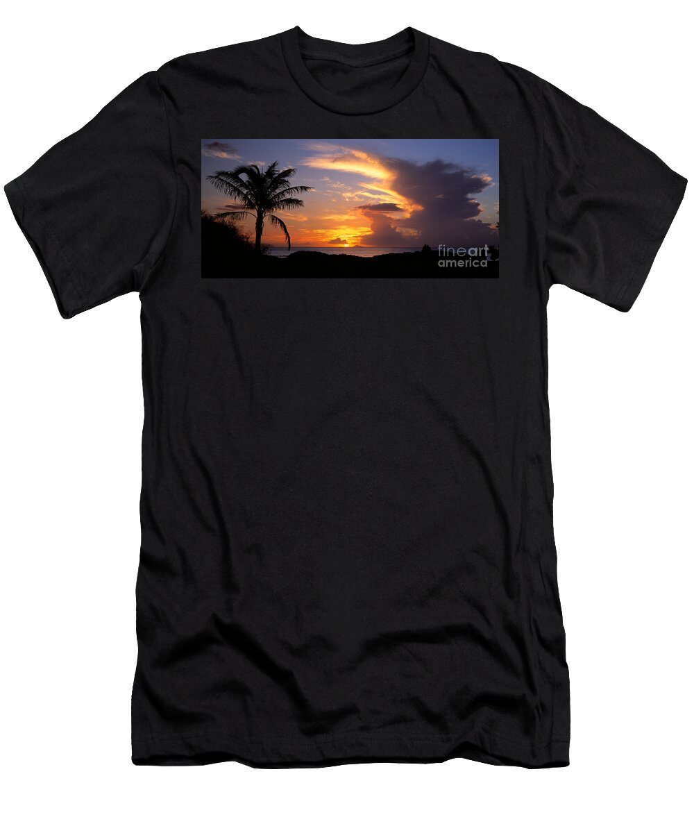 Sunset T-Shirt featuring the photograph Hawaian sunset by Les Palenik