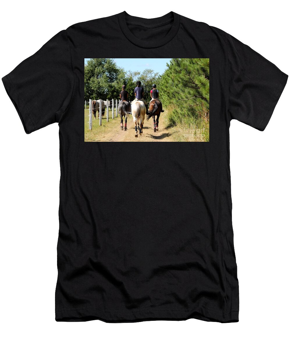 Horse T-Shirt featuring the photograph Heading to the Cross Country Course by Janice Byer