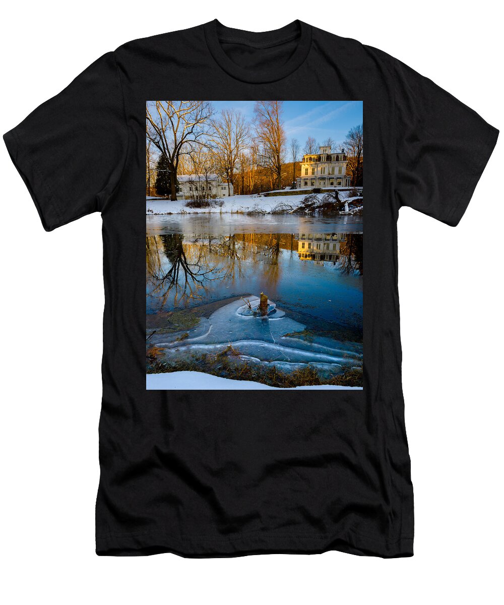 House T-Shirt featuring the photograph House of the Rising Sun by Mark Rogers