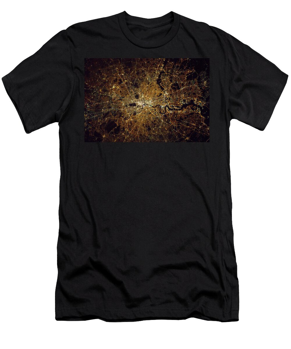 Satellite Image T-Shirt featuring the photograph London At Night, Satellite Image by Science Source