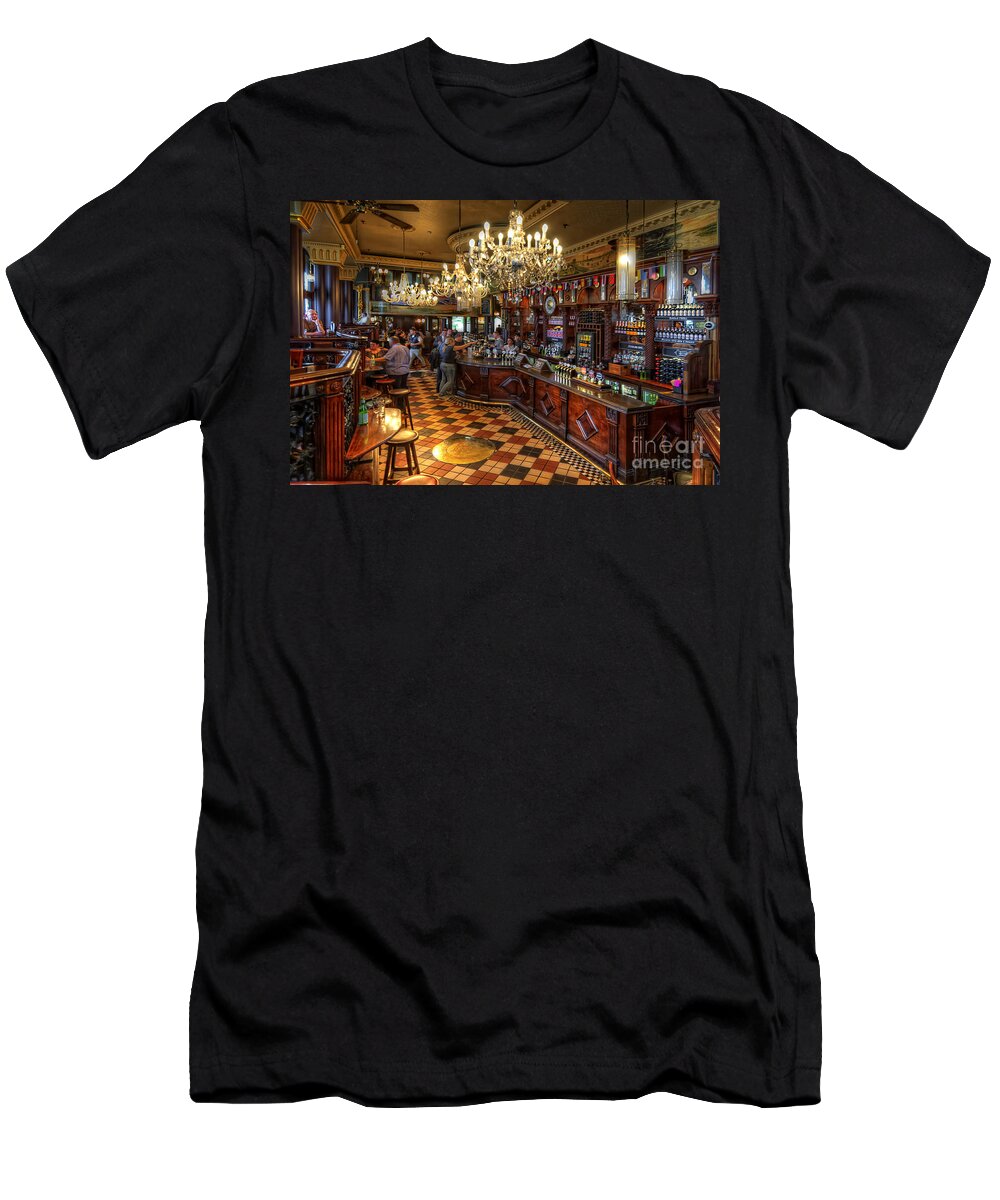Yhun Suarez T-Shirt featuring the photograph London Bridge Pub by Yhun Suarez