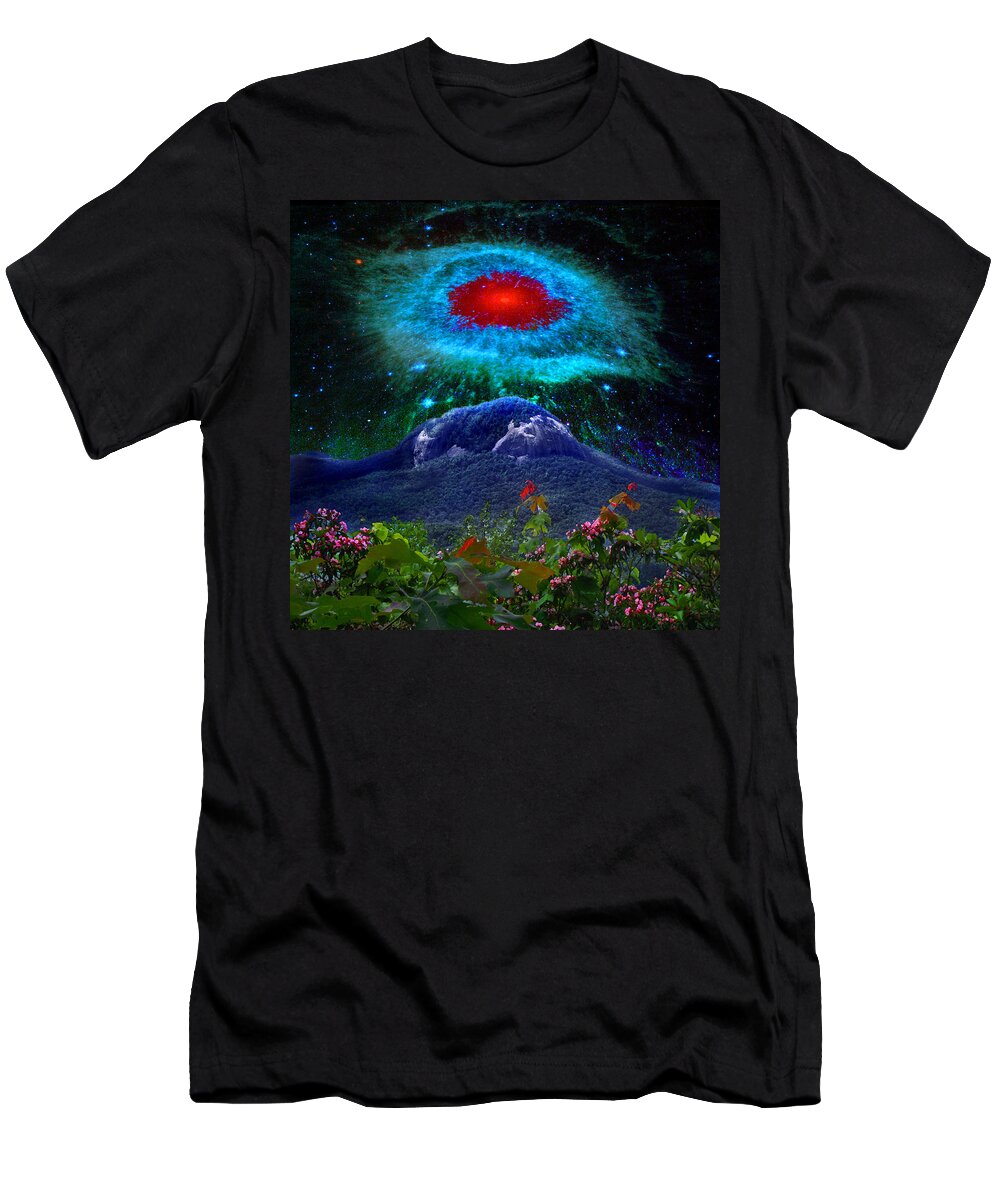 Landscapes T-Shirt featuring the photograph Looking Glass Rock Event 1 by Duane McCullough