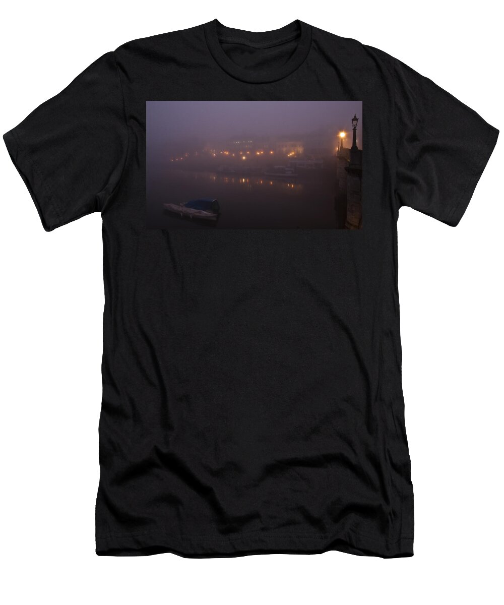 Richmond T-Shirt featuring the photograph Misty Richmond upon Thames by Maj Seda