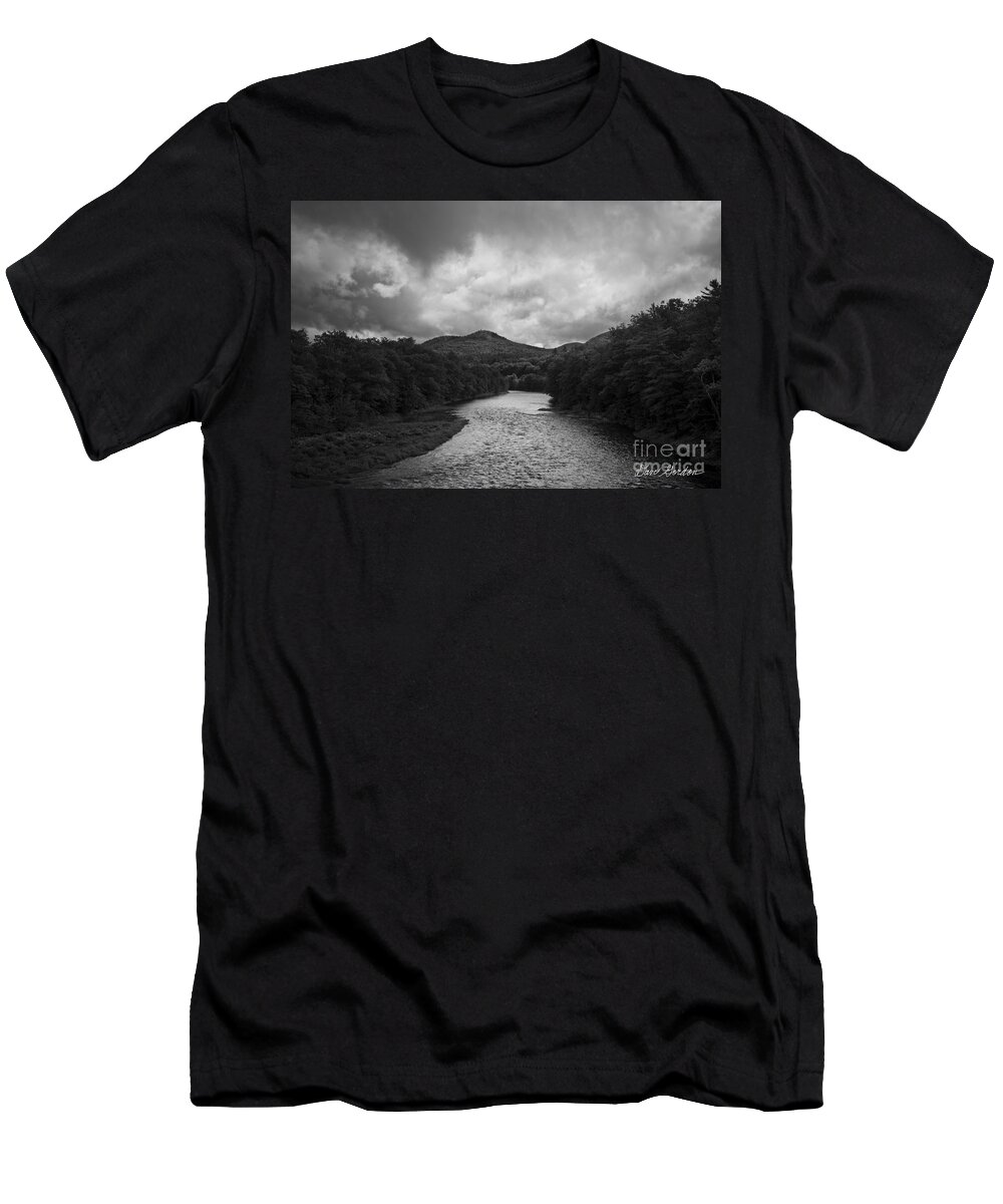 Art T-Shirt featuring the photograph Pemigewasset River NH by David Gordon