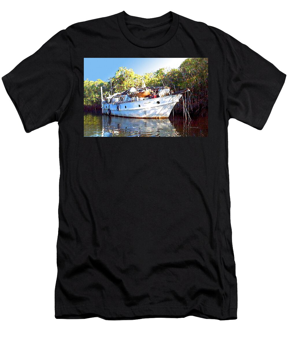 Duane Mccullough T-Shirt featuring the photograph Red Brown's Boat Home by Duane McCullough