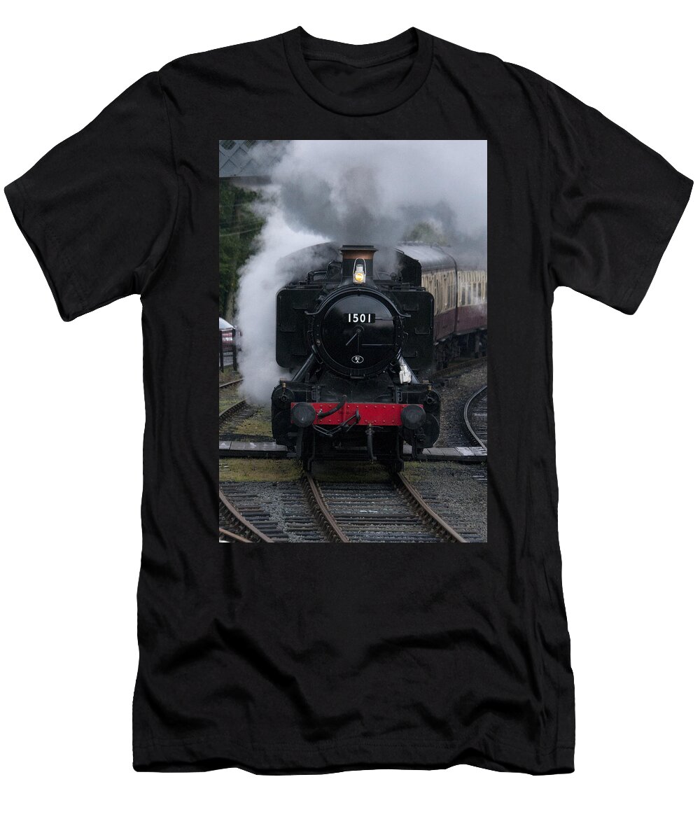 Steam Engine T-Shirt featuring the photograph Restored steam engine 1501 by Tony Mills