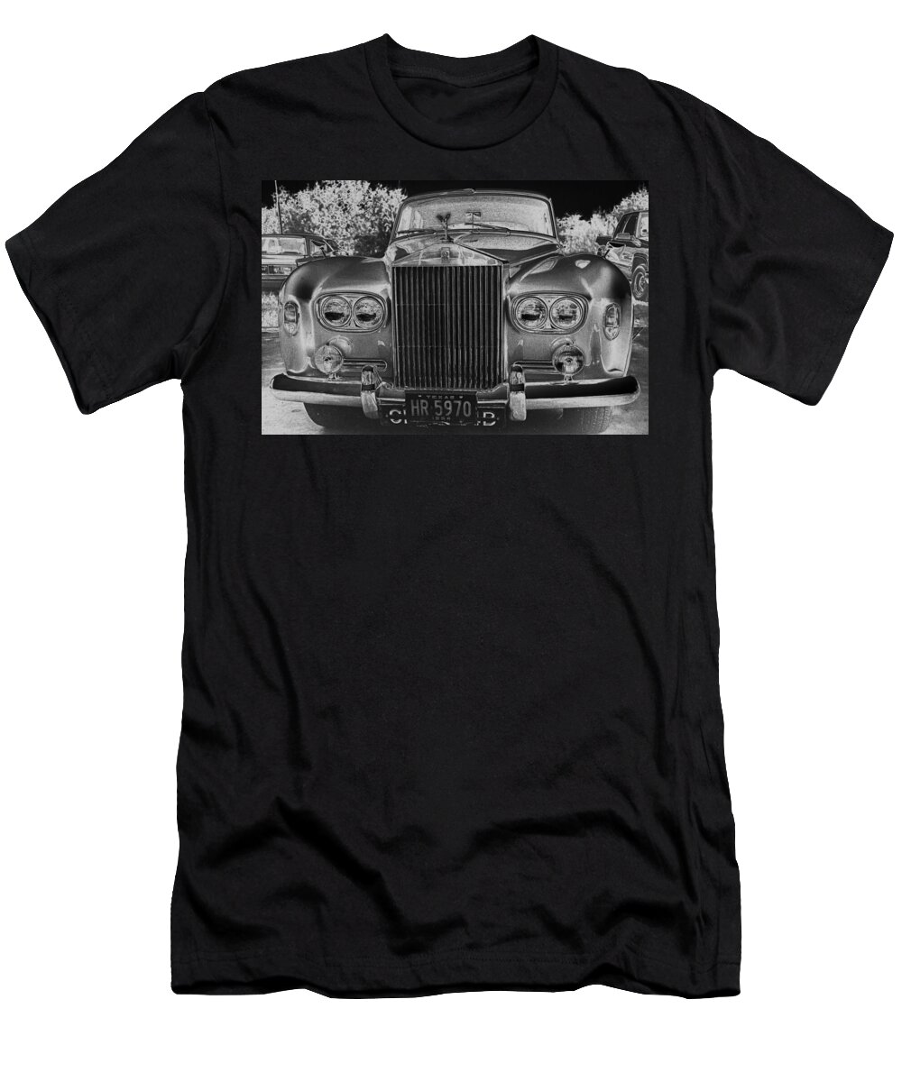 Rolls Royce T-Shirt featuring the photograph Rolls Royce Grill by Jim Smith