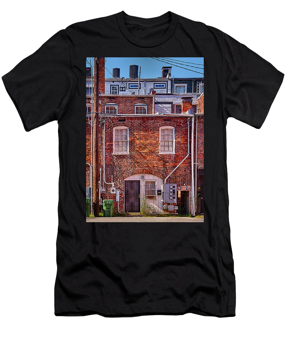Savannah Alley T-Shirt featuring the photograph Savannah Alley Architecture by Priscilla Burgers