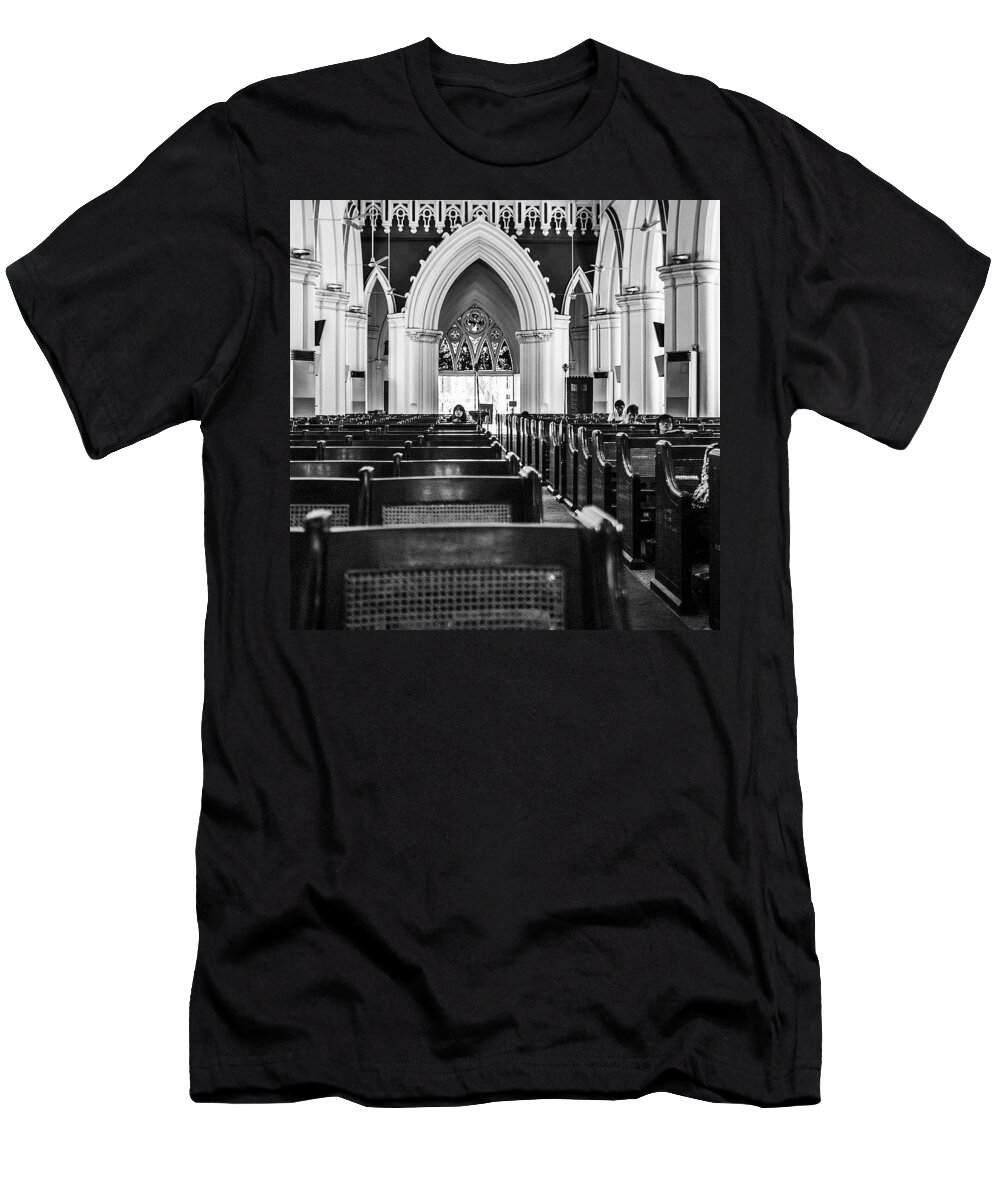 Beautiful T-Shirt featuring the photograph Seeker by Aleck Cartwright