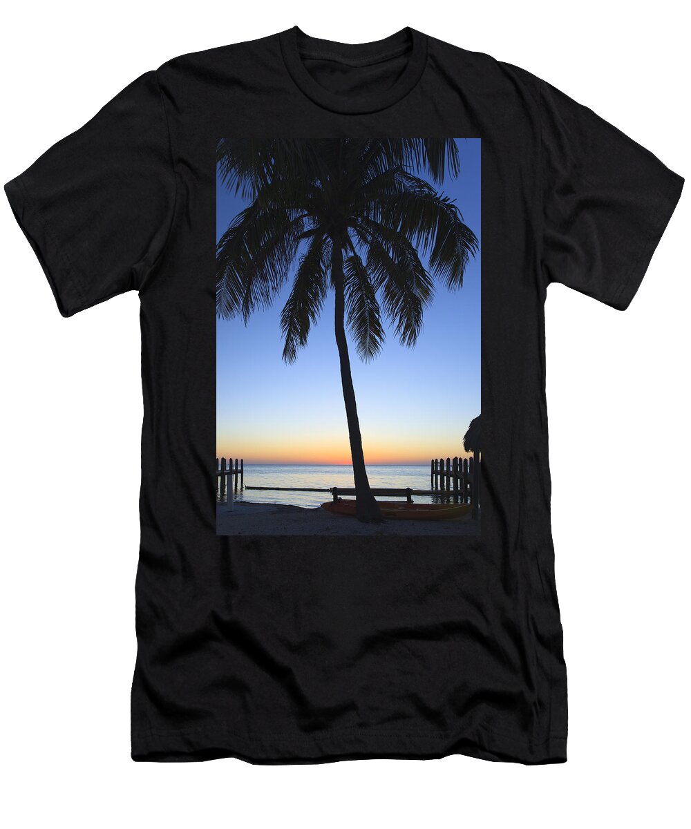 Bayshore T-Shirt featuring the photograph Sunset Palm by Raul Rodriguez