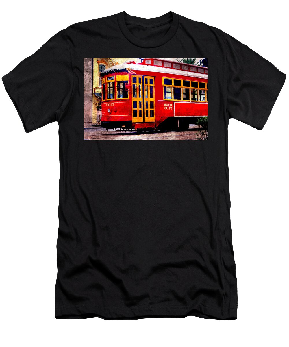 New Orleans T-Shirt featuring the photograph The Big Easy....... by Tanya Tanski