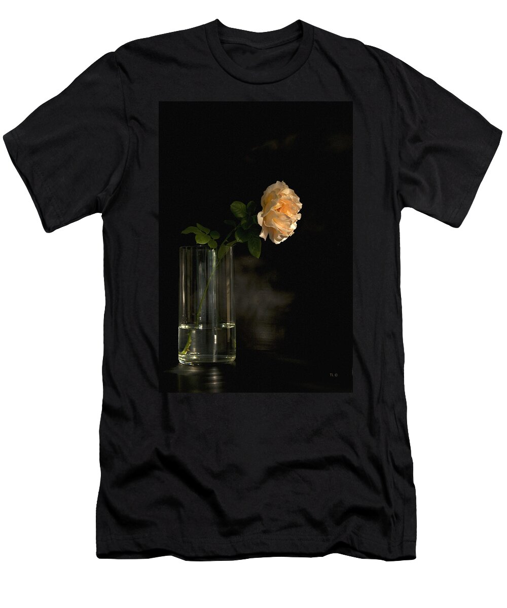 English Roses T-Shirt featuring the photograph The Last Rose Of Summer by Theresa Tahara