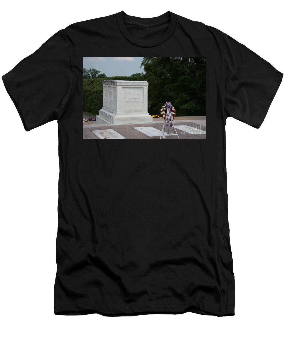 Arlington Cemetary T-Shirt featuring the digital art Tomb of the Unknown Soldier by Carol Ailles