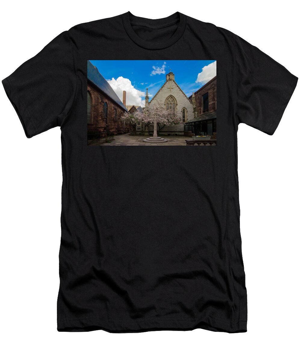 Buffalo T-Shirt featuring the photograph Trinity Courtyard by Guy Whiteley