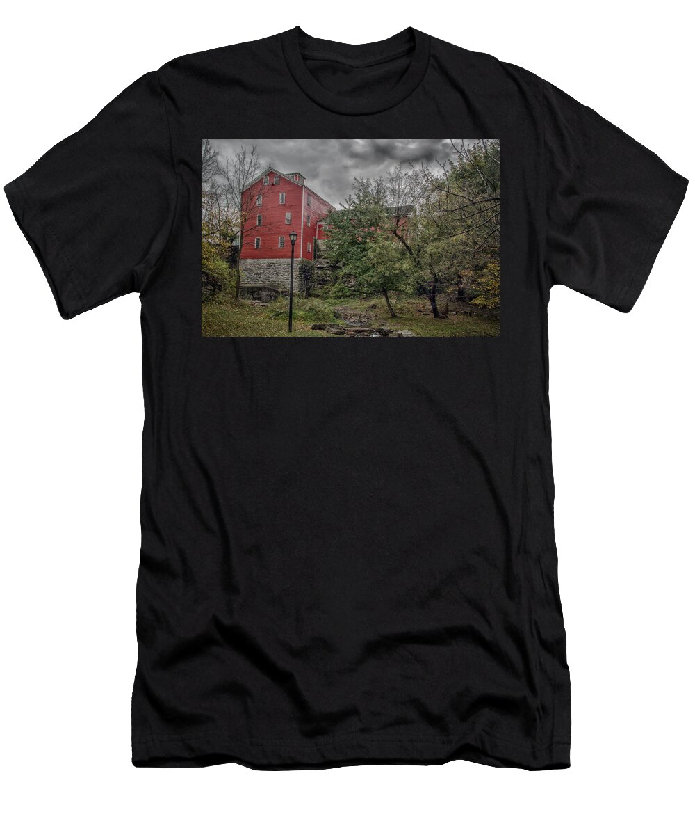 Buildings T-Shirt featuring the photograph Williamsville Water Mill 7D08149hdr by Guy Whiteley