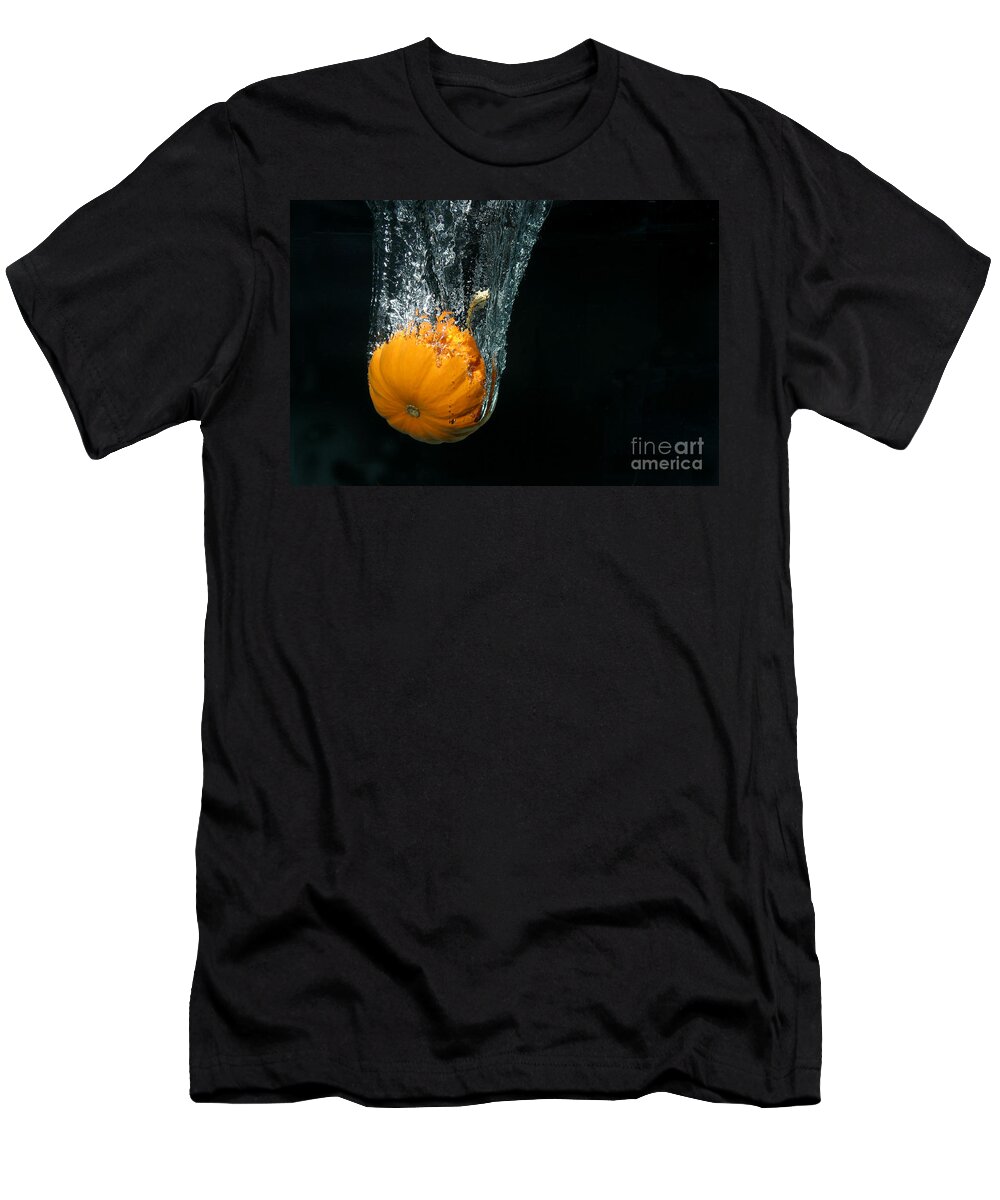 Squash T-Shirt featuring the photograph Squash Falling Into Water #1 by Ted Kinsman