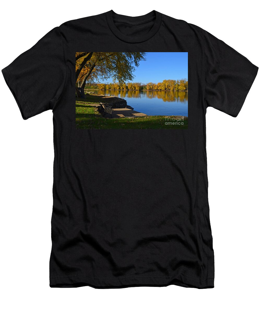 Color Photography T-Shirt featuring the photograph A Place To Reflect by Sue Stefanowicz