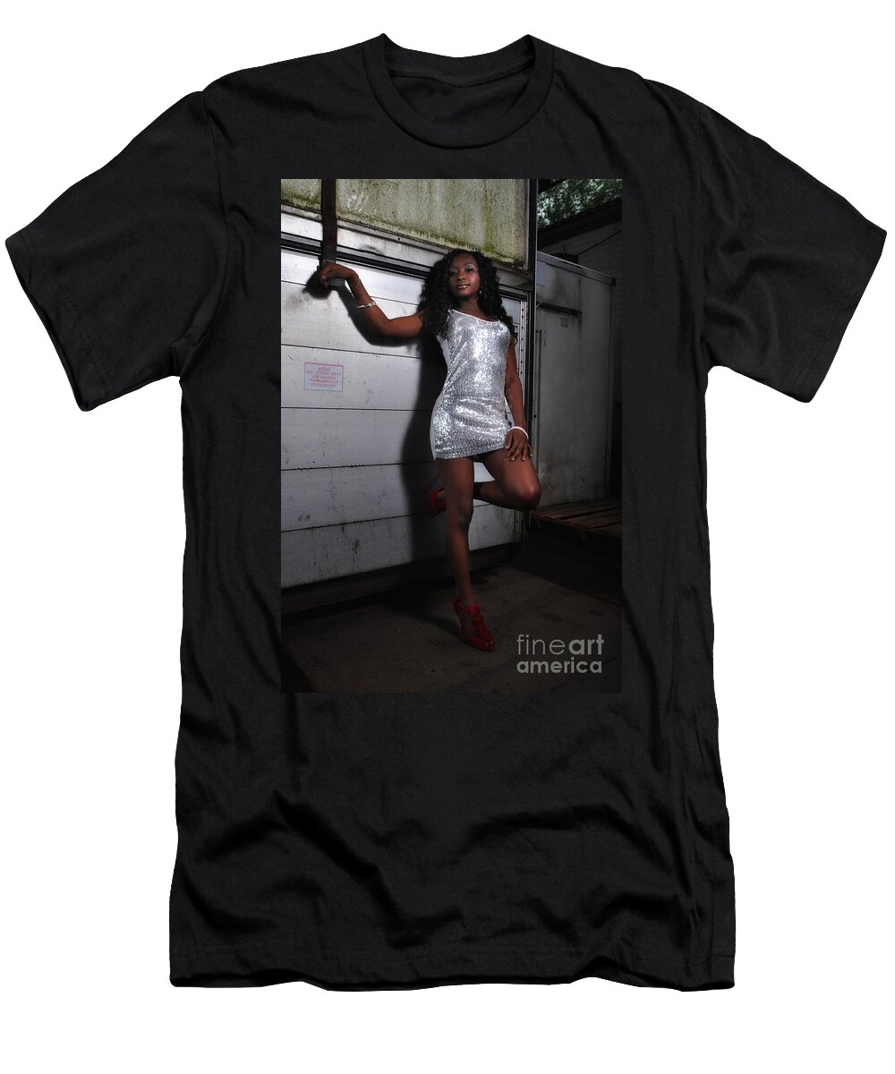 Yhun Suarez T-Shirt featuring the photograph Bel8.0 by Yhun Suarez