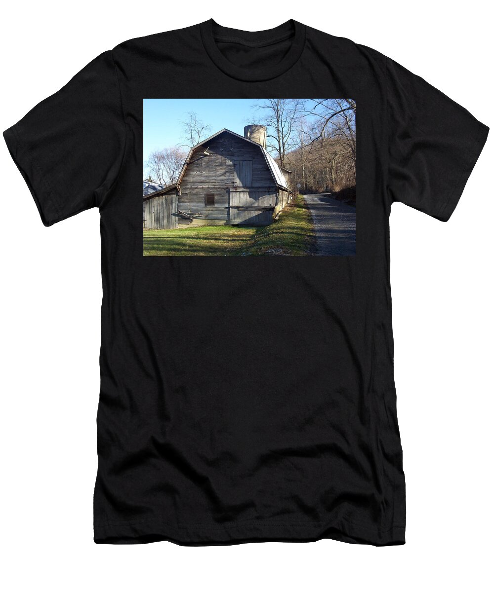 Barn T-Shirt featuring the photograph Country Barn by Karen Wagner