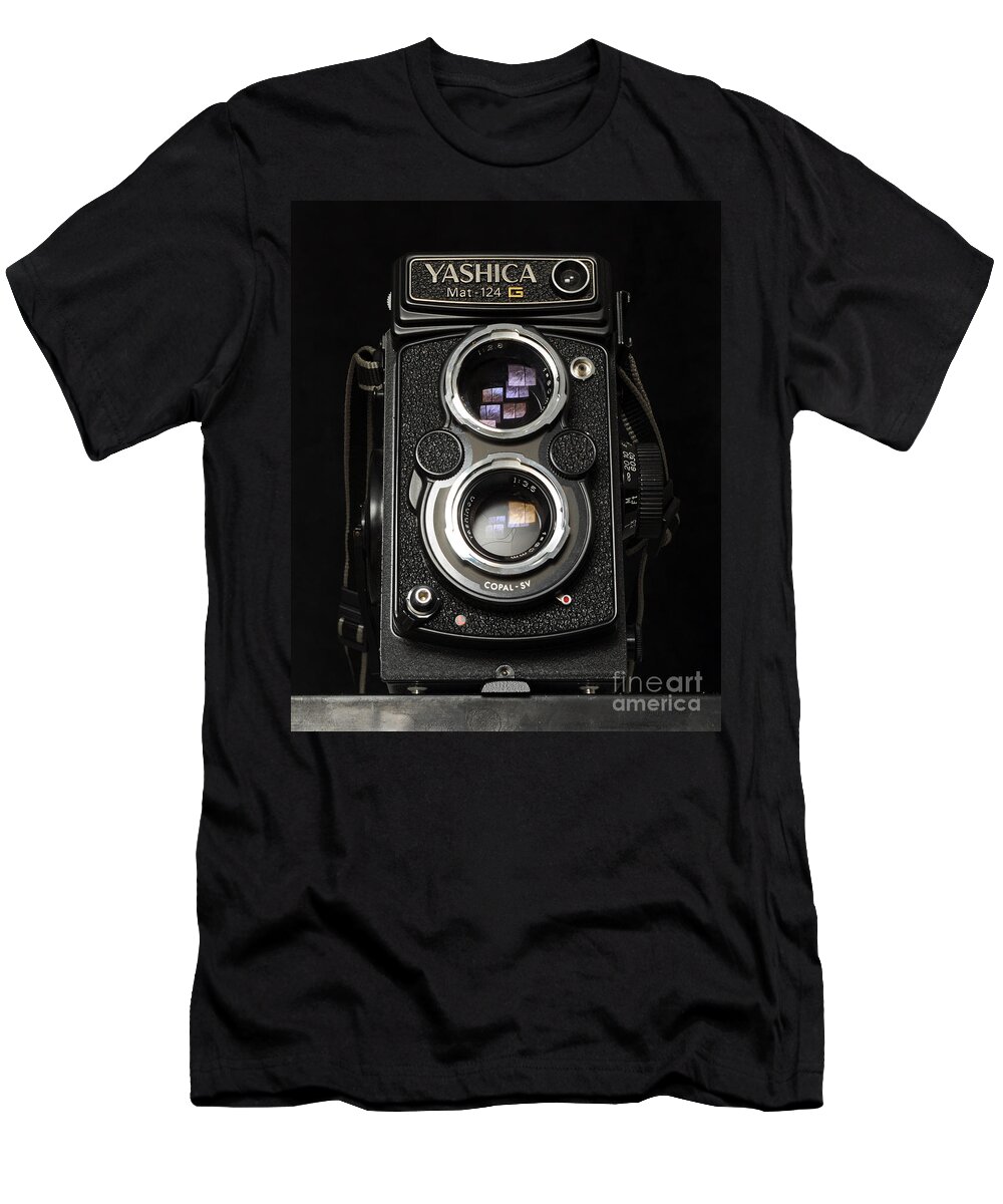Camera T-Shirt featuring the photograph Eye See - I Saw by Luke Moore