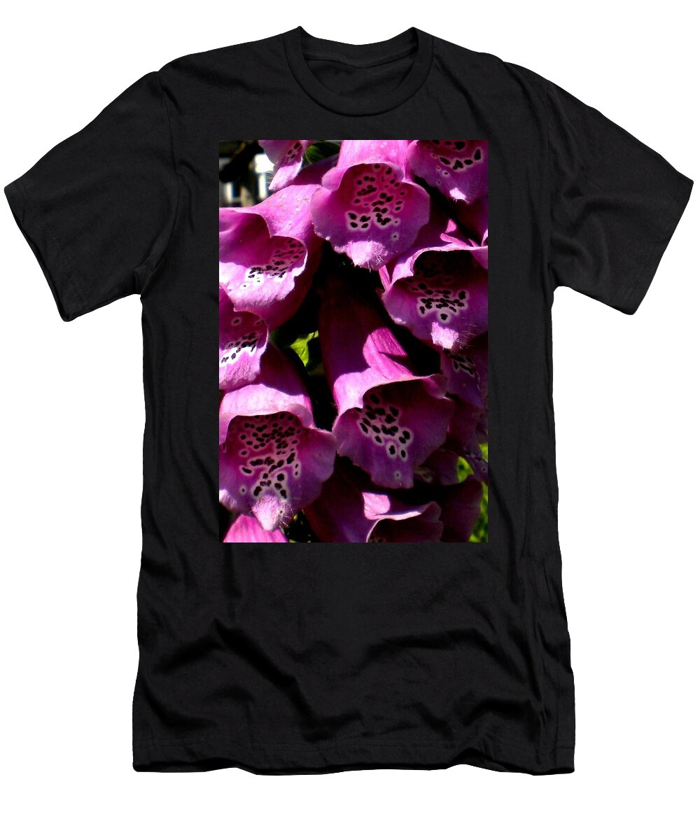 Digitalis T-Shirt featuring the photograph Foxglove Macro by Renate Wesley